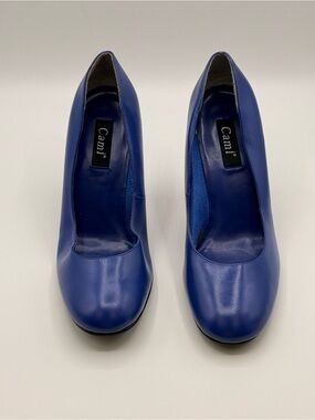 Vintage Cami Royal Blue Round-Toe Heels